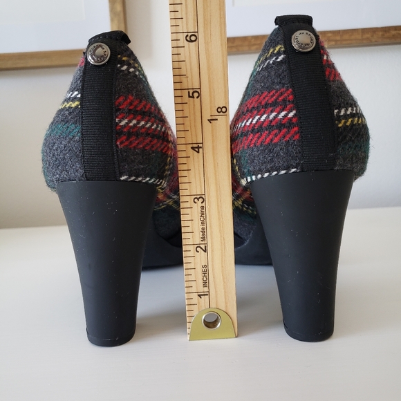 Anne Klein Sport Plaid Pumps Size 9M - Picture 8 of 10
